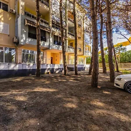 Coastal Pines Oasis By Ps Apartament Golem (Tirana)